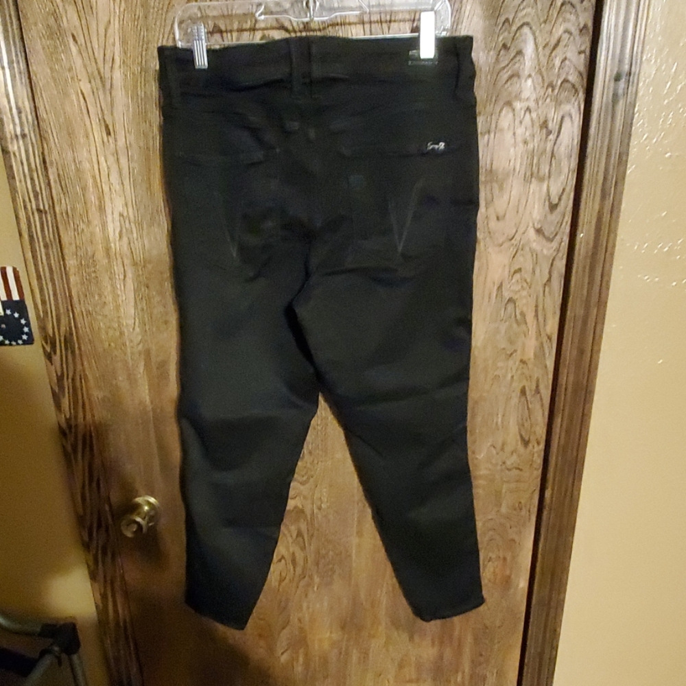 Jeans - Picture 2 of 4